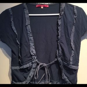 Blue short sleeve cropped cardigan w/lace trimming